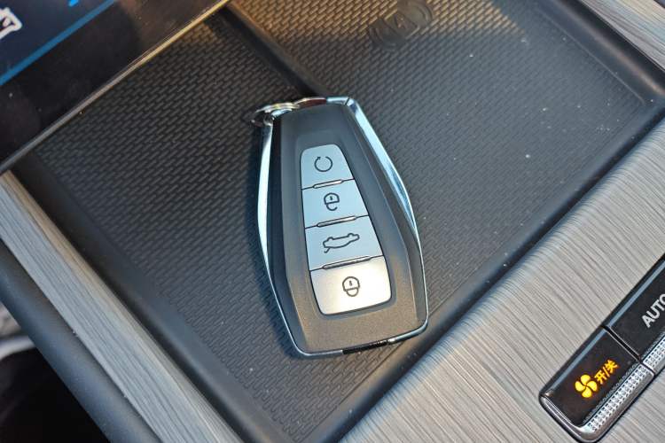 Used Geely Auto FX11 2024 1.5TD DCT Prestige Edition