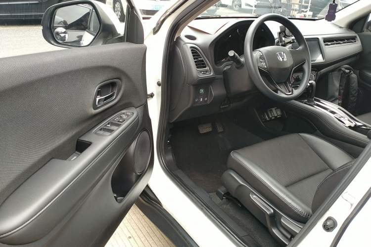 Used Honda Vezel 2019 1.5L CVT Pioneer Edition China VI Driver Seat