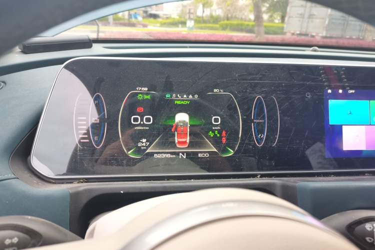 Used ORA Good Cat 2021 400km Standard Range Athena Edition Lithium Iron Phosphate
