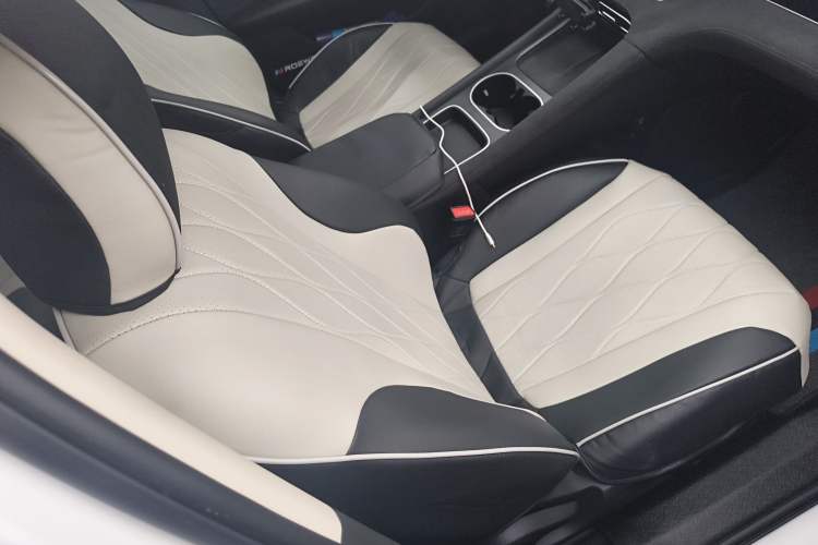 Used Roewe D7 2025 DMH 125km World Champion Excellence Edition