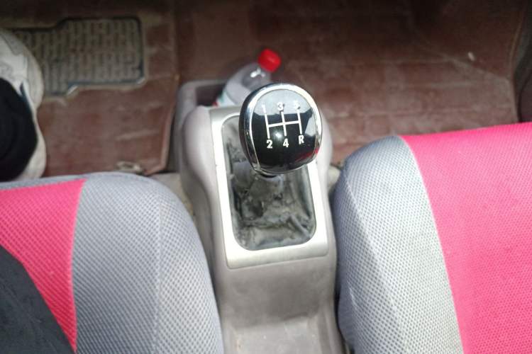 Used Wuling Rongguang 2011 1.2L Comfort Model Gear Lever
