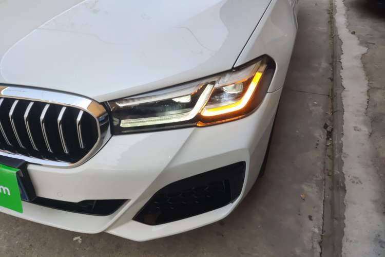 Used BMW 5 Series 2022 530Li Leading Model M Sport Package