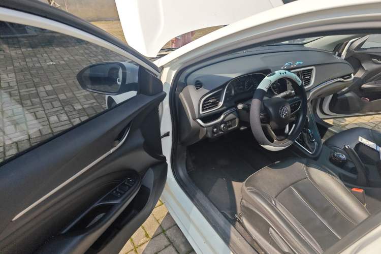 Used Buick GT 2015 15N Automatic Deluxe Edition