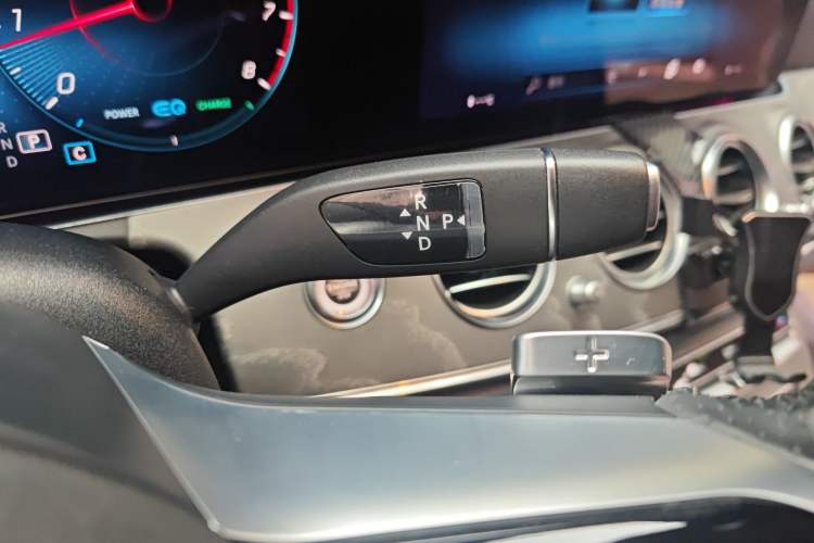 Used Mercedes-Benz E-Class 2021 E 260 L Sport Edition Gear Lever