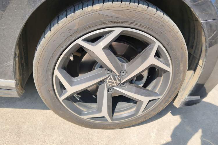 Used Volkswagen Magotan 2023 2 Million Units Commemorative Edition 330TSI DSG Luxury Version