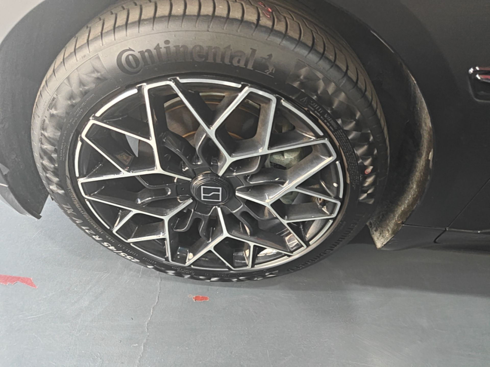 Zeekr 001 2025 WE Edition 100 kWh Rear-Wheel Drive — снимка 10