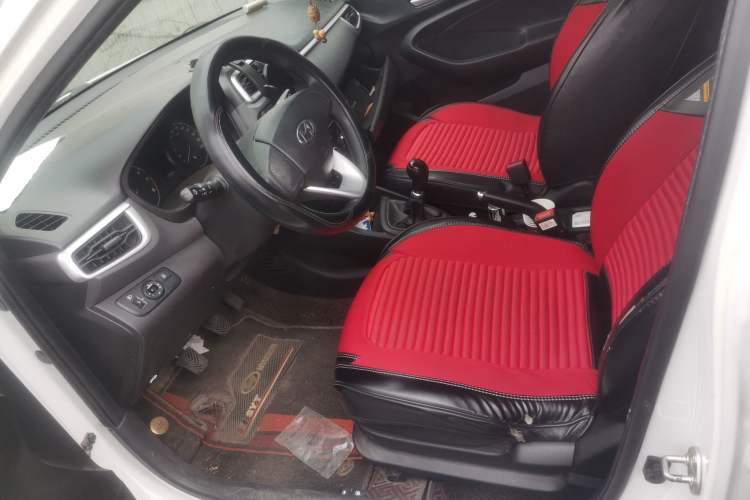 Used Hyundai Verna (older generation) 2020 1.4L Manual GLS Vibrant Edition Left Front Seat