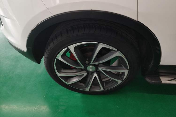 Used Geely Auto Emgrand GS 2017 Sport Edition 1.3T Automatic Smart Connectivity Model Exterior 5