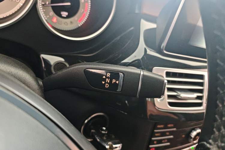 Used Mercedes-Benz CLS 2015 CLS 320
