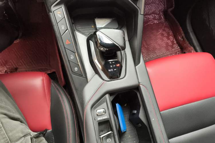 Used Lynk & Co 06 2020 1.5T JinPro model