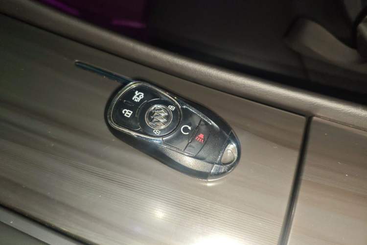 Used Buick LaCrosse 2016 Revised Version 28T Elite Edition