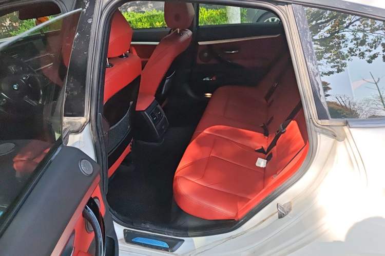 Used BMW 3 Series GT 2019 320i M Sport Night Edition
