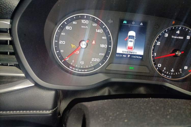 Used Roewe i5 2019 1.5L Automatic 4G Connected Langhao Edition
