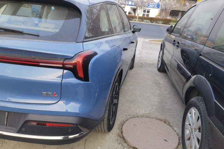 Used NETA L 2024 Extended-Range 310 Flash-Charge Red Edition