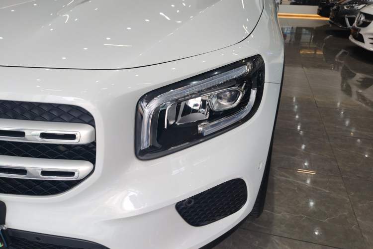 Used Mercedes-Benz GLB 2020 GLB 200 Dynamic Edition Left Front Headlight