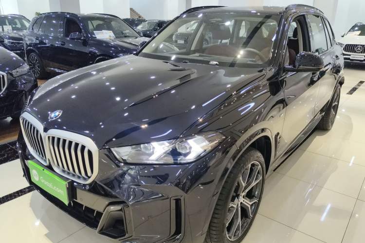 Used BMW X5 2023 xDrive 30Li Luxury M Sport Night Edition Package