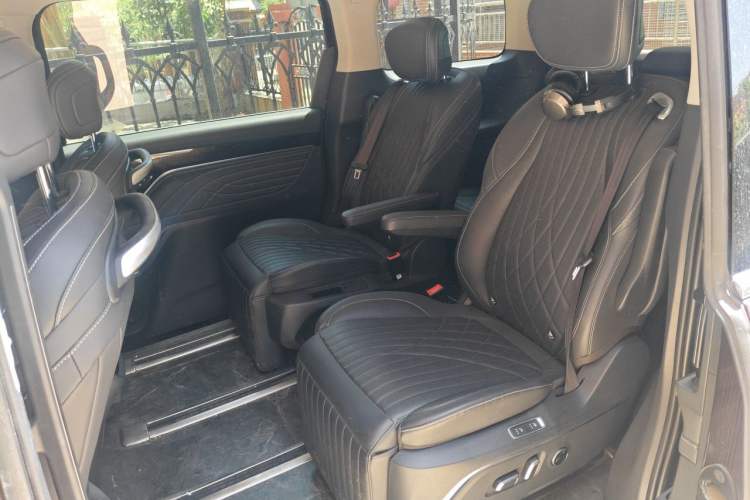 Used SAIC MAXUS G90 2022 2.0T Galaxy Seven-Seater Version