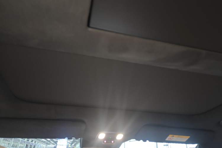 Used ONVO Luxeed L90 2025 Model—Max Six-Seater Version