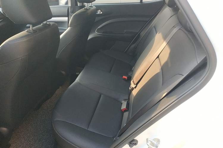 Used Kia kx1 Stonic 2021 1.4L CVT Sunroof Model
