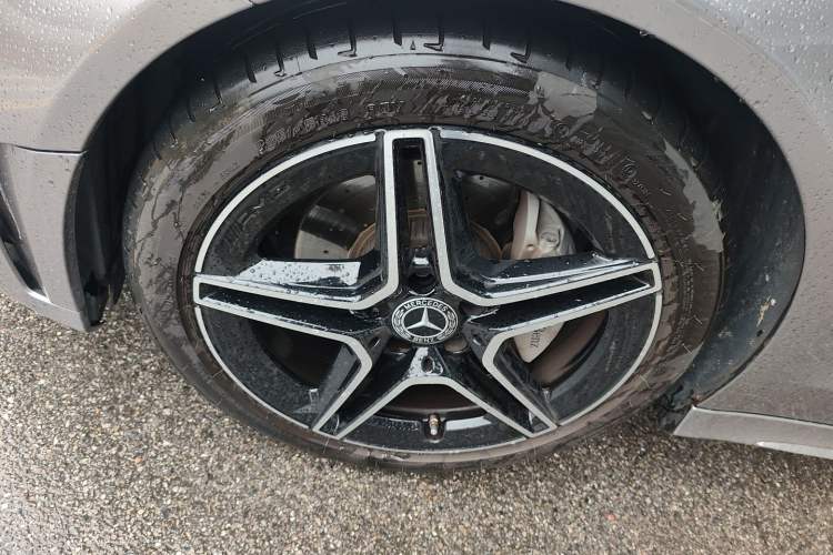 Used Mercedes-Benz C-Class 2023 C 260 Coupe Exterior 4