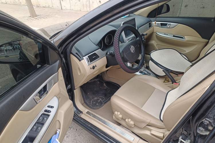 Used Buick Excelle 2013 1.5L Automatic Classic Model Driver Seat