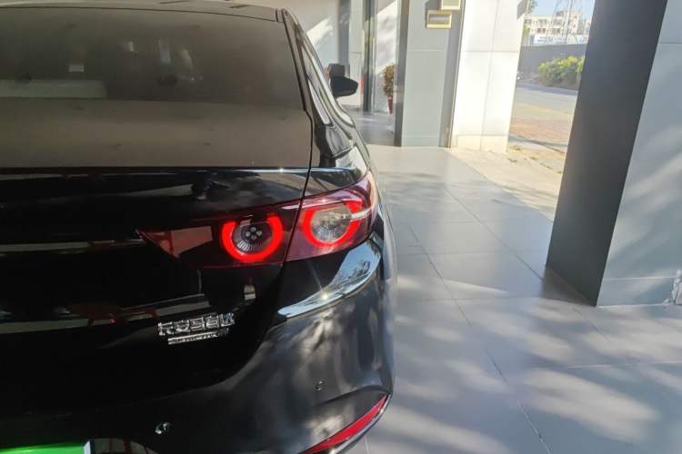 Used Mazda 3 Axela 2021 2.0L Automatic Zhiyao Edition Right Rear Taillight