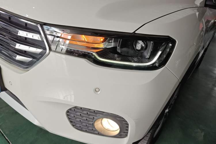 Used Haval H2s 2017 Blue Label 1.5T Dual-Clutch Luxury Model