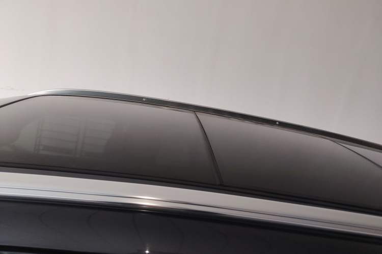 Used Denza N8 2023 Four-Wheel Drive Ultra-Hybrid Flagship Six-Seater Version