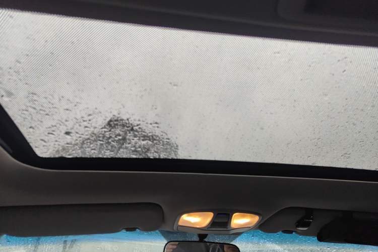 Used Hyundai Sonata 2014 2.0L Automatic Luxury Edition