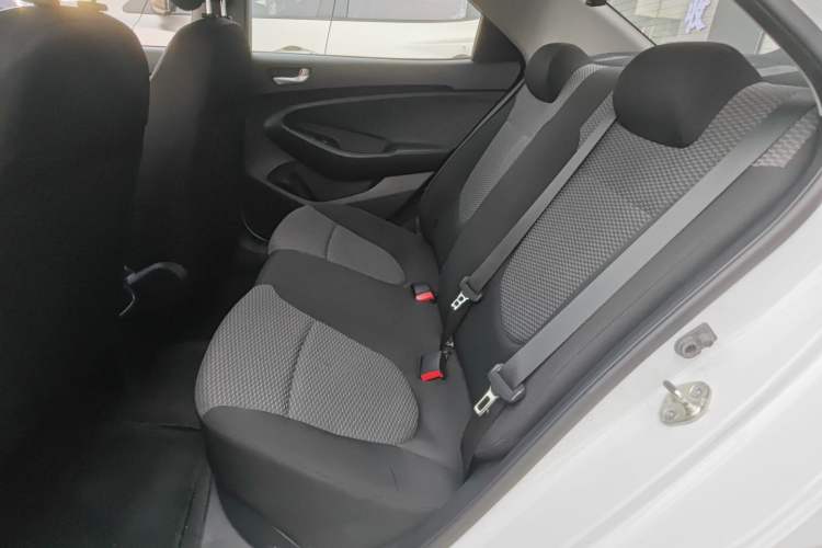 Used Hyundai Verna (older generation) 2020 1.4L Manual GL Refreshed Edition