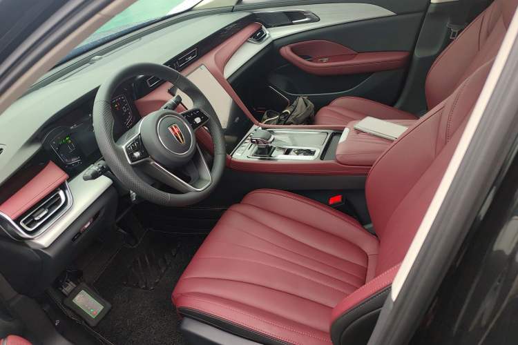 Used Hongqi H5 2025 1.5T DCT Qiyun 500 000th Unit Commemorative Edition Left Front Seat