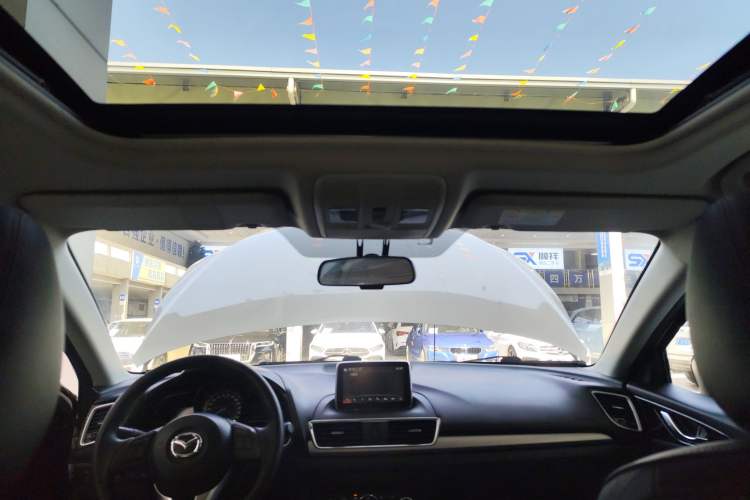 Used Mazda 3 Axela 2016 Sedan 2.0L Automatic Sport Model
