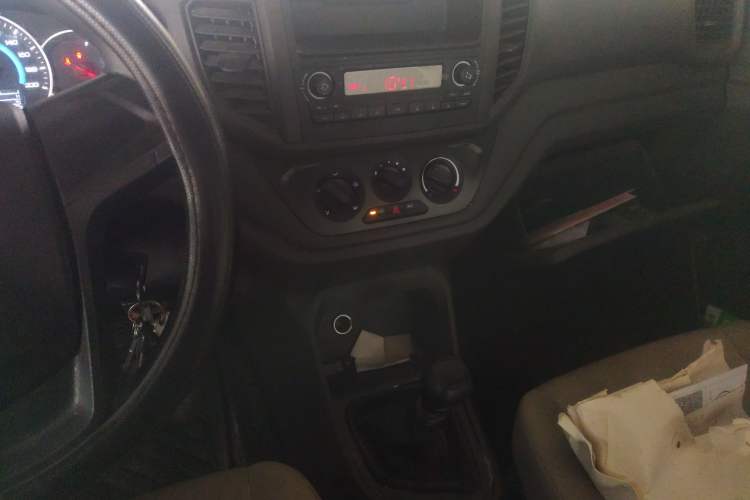 Used Wuling Hongguang V 2022 1.5L Enjoy Edition Electric-Powered LAR
