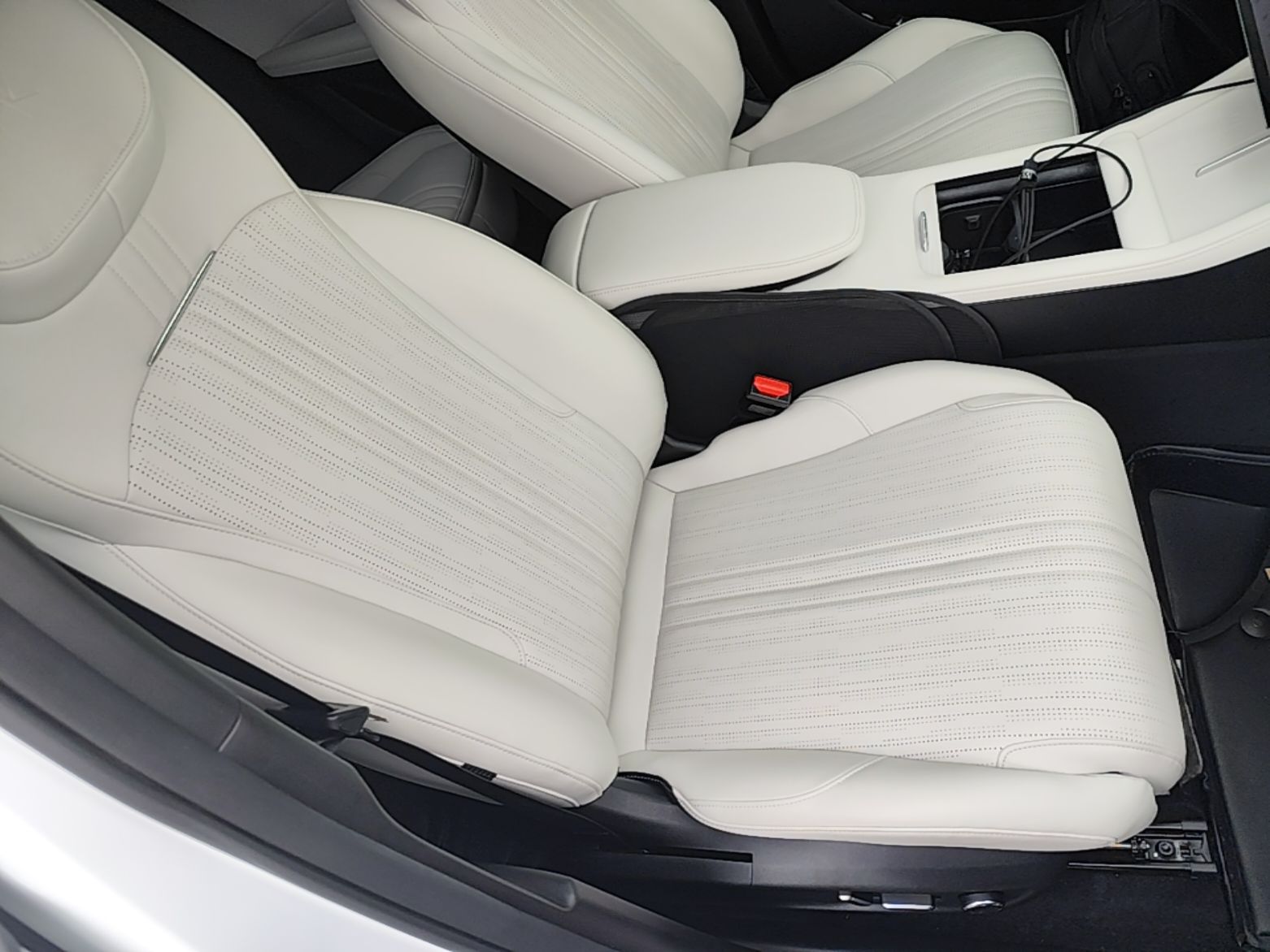 Geely Galaxy L7 2023 1.5T 115 km Starship — снимка 19