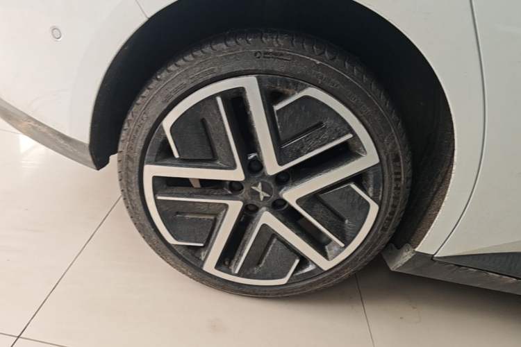 Used XPeng MONA M03 2025 600 with Ultra-Long Range Max Right Rear Wheel Hub