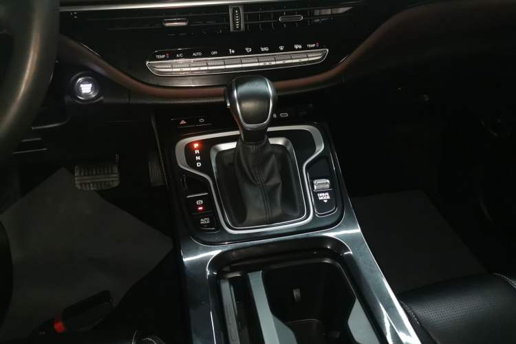 Used GAC Trumpchi M6 2023 PRO 270T DCT Luxury Edition
