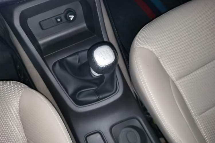 Used Wuling Hongguang 2021 1.5L Revised S Standard Version with Electric Power Steering LAR
