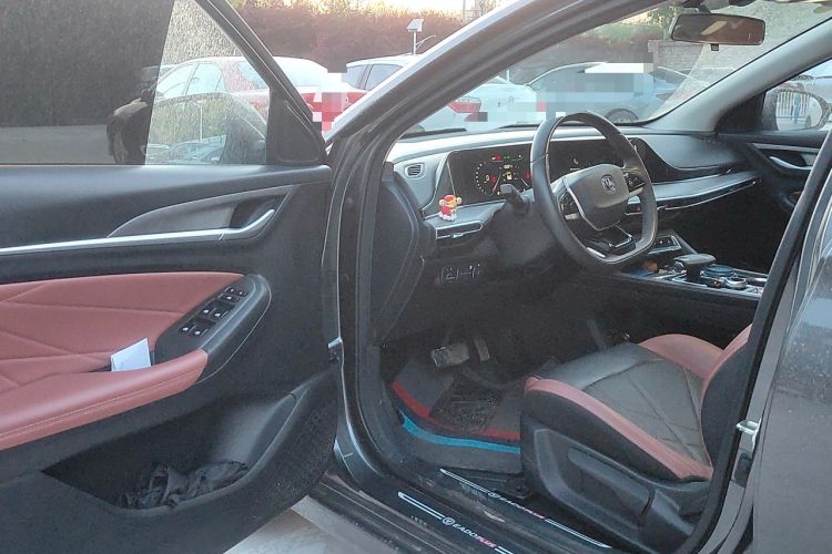 Used CHANGAN Eado 2023 Changan Edition PLUS Blue Whale NE 1.4T GDI DCT Prestige Version
