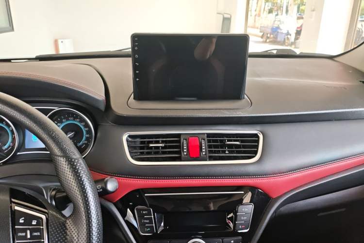 Used Haval H1 2017 Blue Label 1.5L AMT Standard Model
