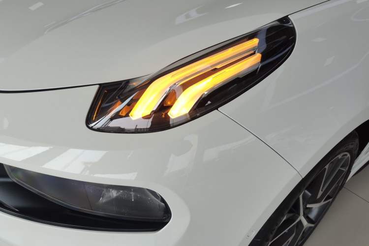 Used Lynk & Co 03 2019 2.0TD Automatic Jing Pro Edition
