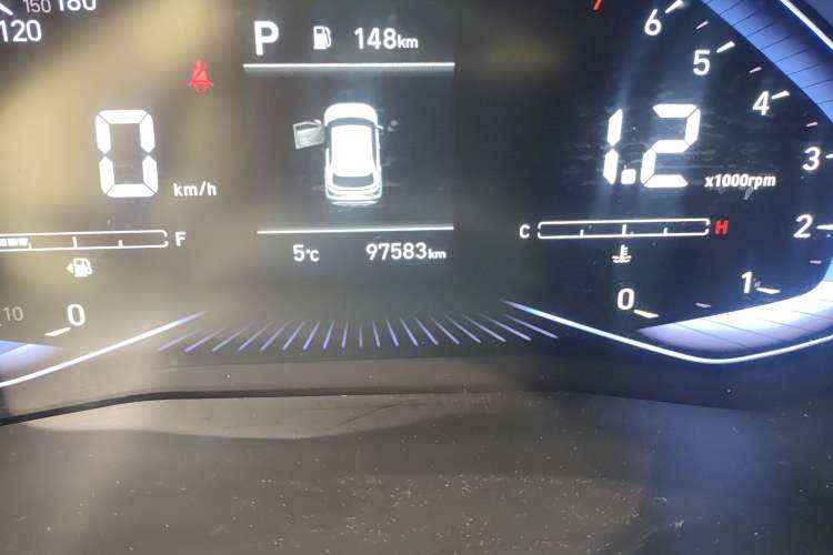 Used Hyundai ix25 2020 1.5L CVT GLS Smart Model
