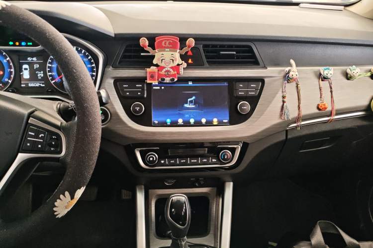 Used Geely Auto Vision X3 2017 1.5L Automatic Elite Model
