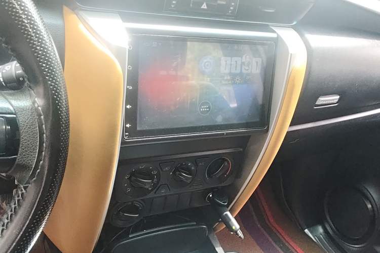 Used Toyota Fortuner 2016 2.7L Middle East Version Audio And AC Panel