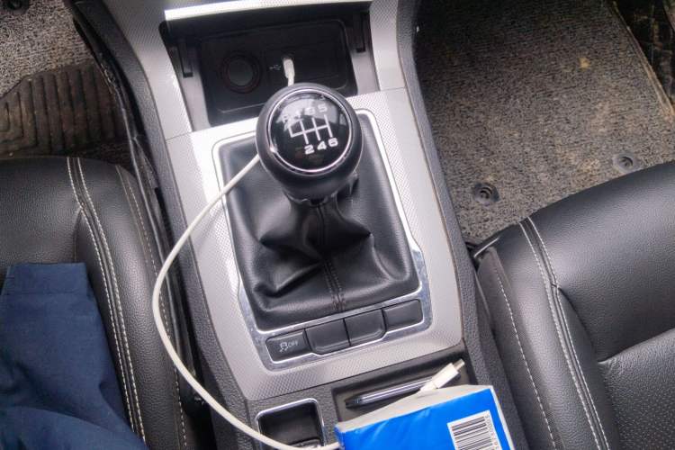 Used Roewe RX5 2016 20T Two-Wheel Drive Manual Flagship Edition