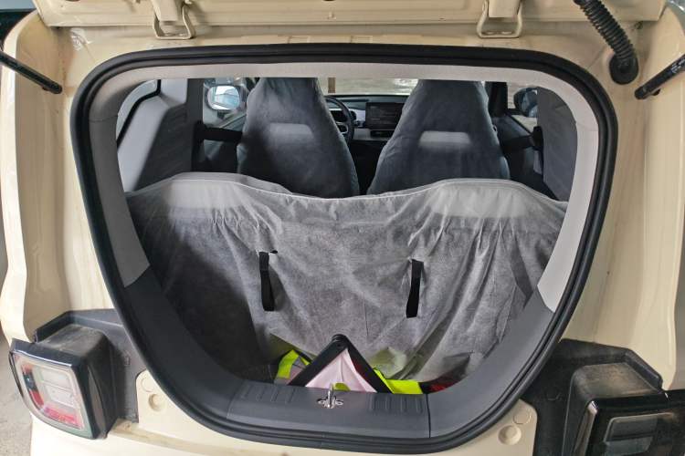 Used Geely Galaxy Panda 2025 210 km – Yuanqi Bear