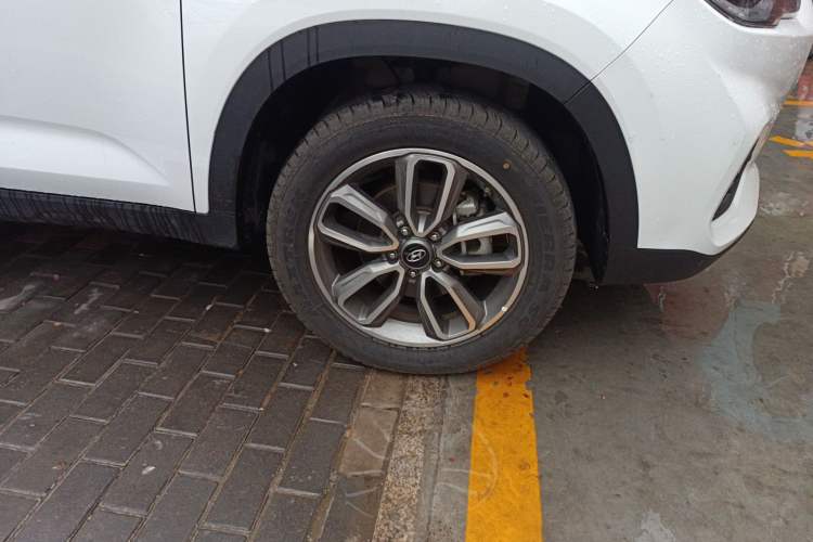 Used Hyundai ix35 2019 2.0L Automatic 2WD Zhiyong·Changxiang Edition China V Standard Right Front Wheel Hub