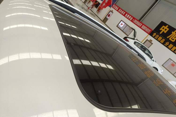 Used Zotye T700 2017 1.8T Dual-Clutch Prestige Model