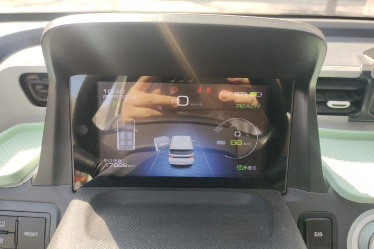 Used Wuling Hongguang MINIEV 2022 Macaron Fashion Model Lithium Iron Phosphate