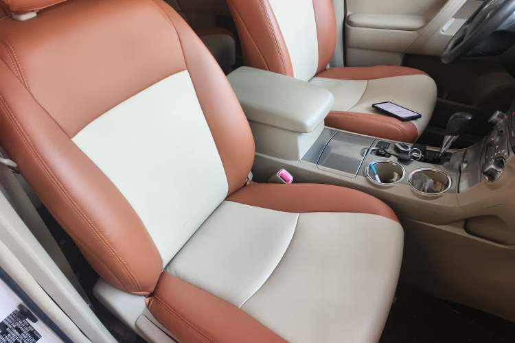 Used Toyota Highlander 2012 2.7L 2WD 5-Seater Elite Edition
