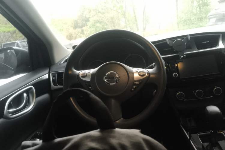 Used Nissan Sylphy 2016 1.6 XL CVT Deluxe Edition Steering Wheel